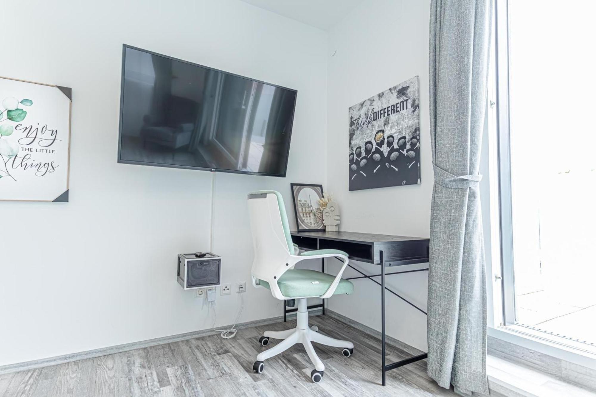 Luxury 6br With Private Pool & Sauna - Pets Allowed Wien