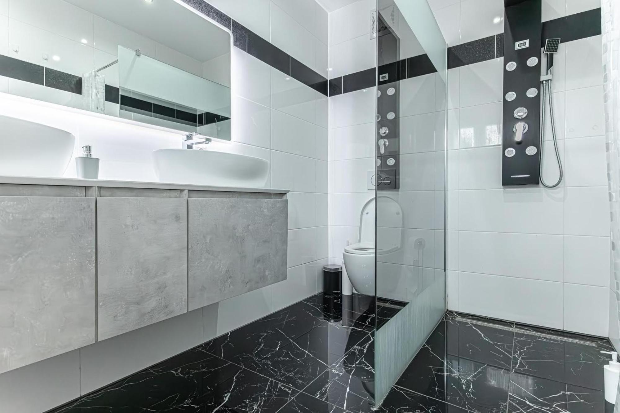 Luxury 6br With Private Pool & Sauna - Pets Allowed * Wien